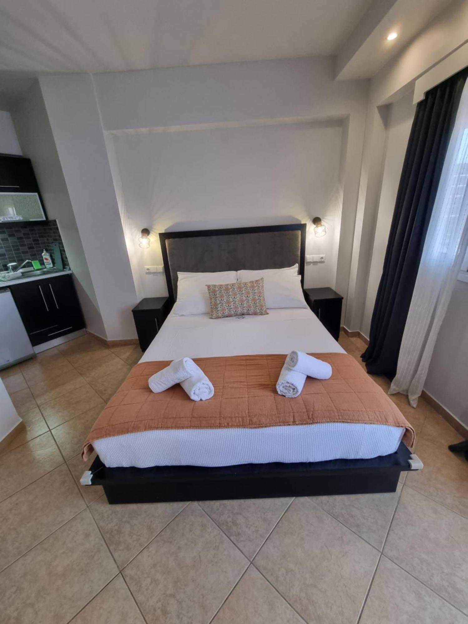 Greenhill Holiday Suites Sarti Extérieur photo