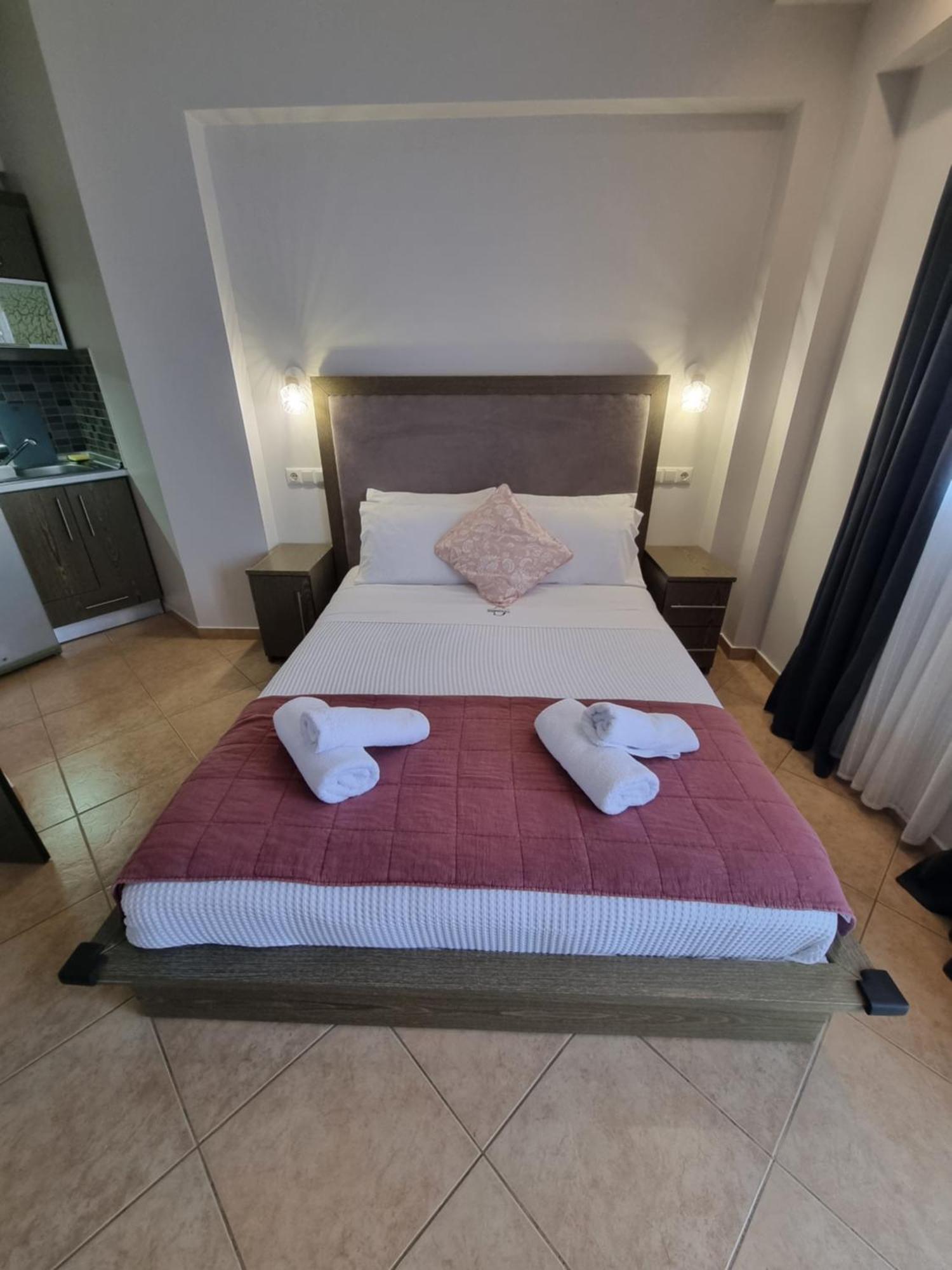 Greenhill Holiday Suites Sarti Extérieur photo