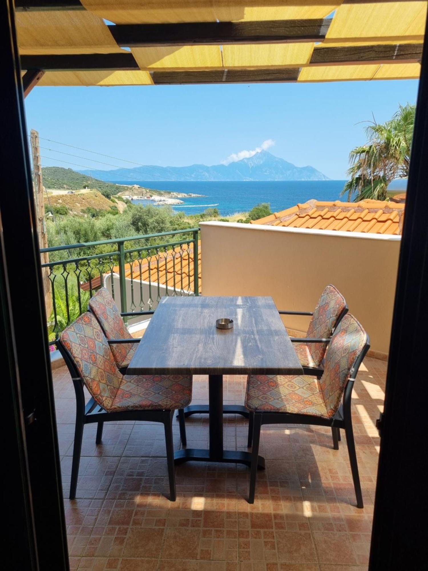Greenhill Holiday Suites Sarti Extérieur photo